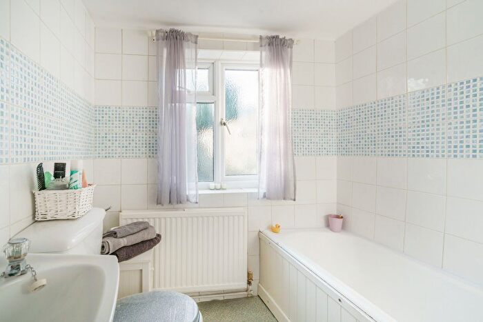 2 Bedroom Terraced House For Sale In Green Place, Oxford, OX1