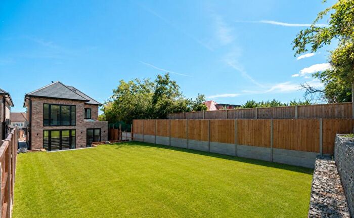 5 Bedroom House For Sale In Hill Rise, Cuffley, EN6