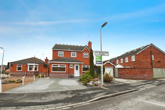 4 Bedroom Detached House For Sale In Sittingbourne Close, Hull, HU8