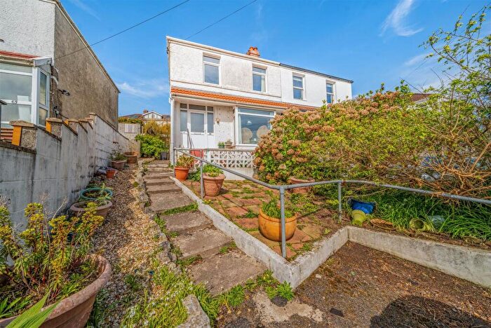 3 Bedroom Semi Detached House For Sale In Riversdale Road, West Cross, Swansea, SA3
