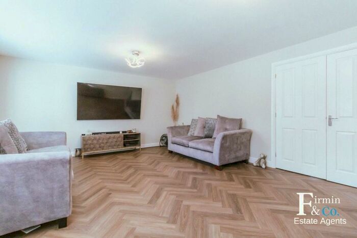 5 Bedroom Detached House To Rent In Evergreen Drive, Hampton Hargate, Peterborough, PE7