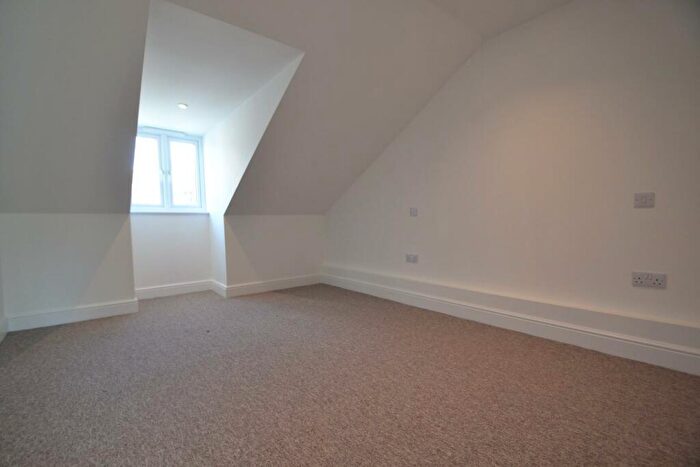 1 Bedroom Flat To Rent In South Street, Bishops Stortford, CM23