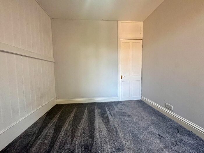 2 Bedroom Property To Rent In Montague Road, Slough, SL1