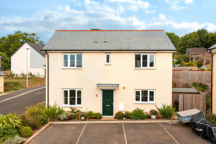 3 Bedroom Detached House For Sale In Belle Vue Rise, Uffculme, Devon, EX15