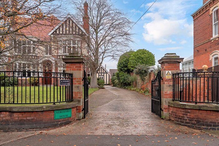 2 Bedroom Bungalow For Sale In Albermarle Court, Cleethorpes, DN35