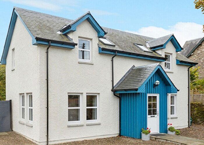 3 Bedroom Detached House For Sale In Bridge Of Cally, Blairgowrie, PH10