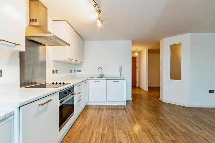 1 Bedroom Apartment To Rent In Marco Island, City Centre, NG1