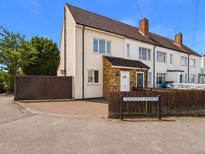 2 Bedroom End Terrace House For Sale In Eastcote Avenue, West Molesey, KT8