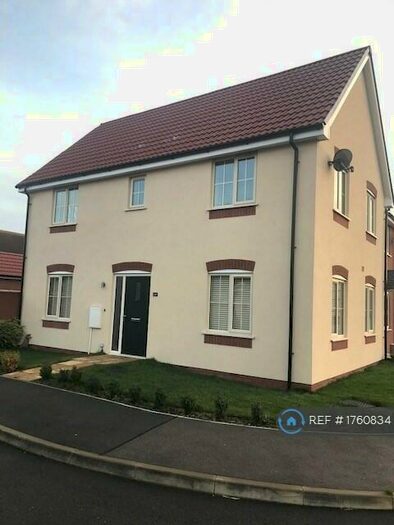 3 Bedroom Semi-Detached House To Rent In St. Vincent Close, Crowland, Peterborough, PE6