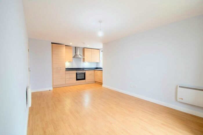 1 Bedroom Flat To Rent In Albert Road, Morley, Leeds, LS27