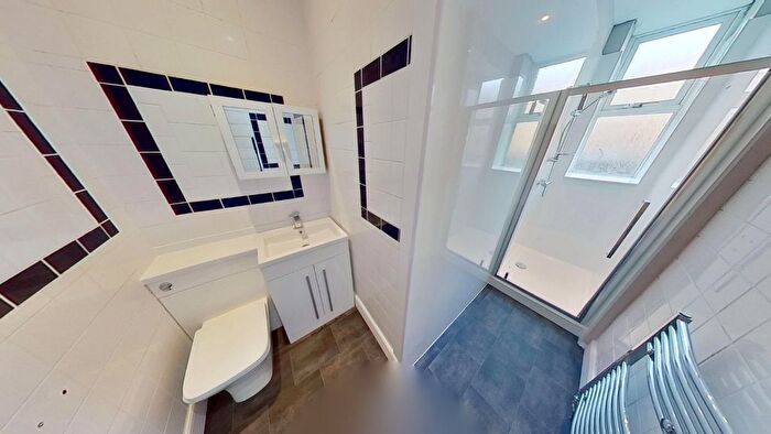 2 Bedroom Flat To Rent In Dalgety Avenue, Meadowbank, Edinburgh, EH7