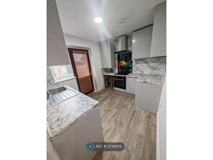 2 Bedroom Terraced House To Rent In Maxey Road, Dagenham, RM9