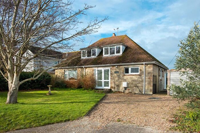 4 Bedroom Detached House For Sale In Bembridge, Isle Of Wight, PO35