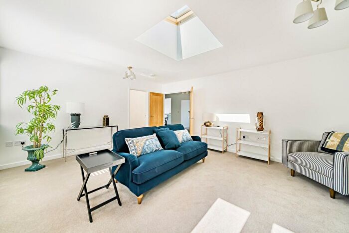 2 Bedroom Bungalow For Sale In Sandwich Road, Ash, CT3