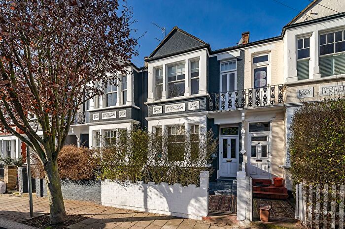 5 Bedroom Terraced House For Sale In Mexfield Road, London, SW15