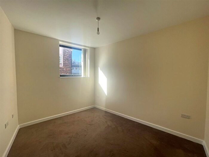 1 Bedroom Flat To Rent In Percy Street, Stoke-On-Trent, ST1