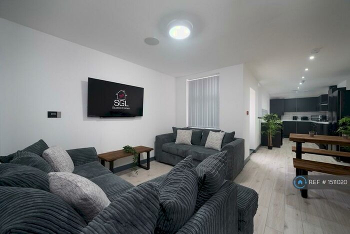 7 Bedroom Terraced House To Rent In Liscard, Liverpool, L15