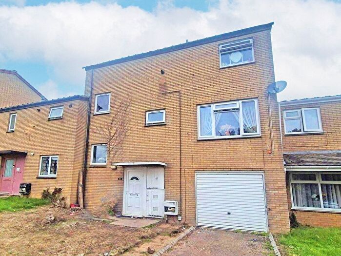 4 Bedroom Terraced House For Sale In Boulton Grange, Randley, Telford, Shropshire, TF3
