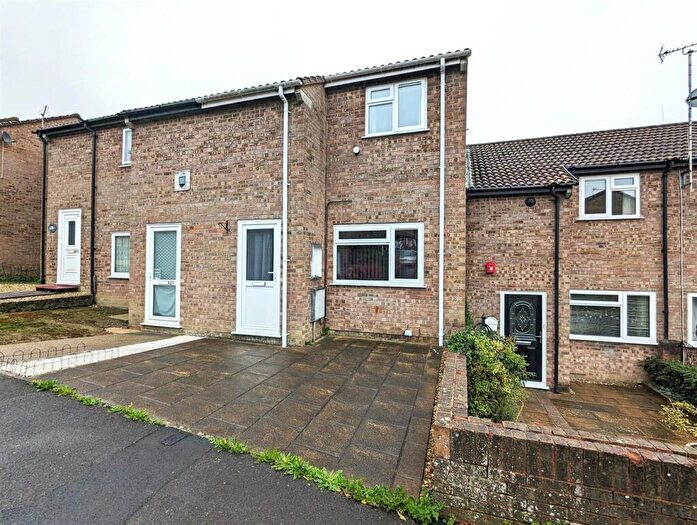 2 Bedroom Terraced House To Rent In Treefield Walk, Barnstaple, EX32