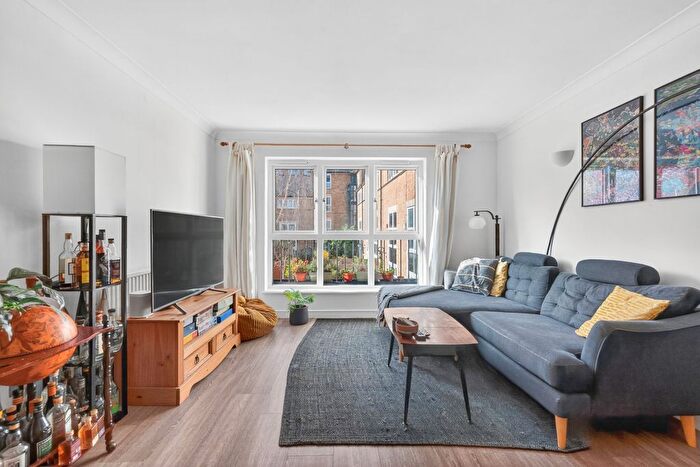 2 Bedroom Flat To Rent In Gainsford Street, Shad Thames, SE1