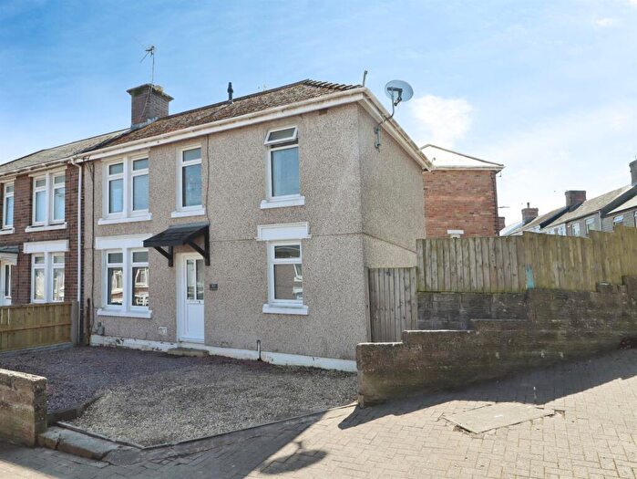 2 Bedroom Semi-Detached House For Sale In Cawley Place, Barry, CF63