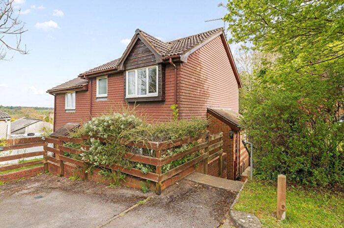 1 Bedroom Terraced House For Sale In St. Peters Gardens, Wrecclesham, Farnham, Surrey, GU10