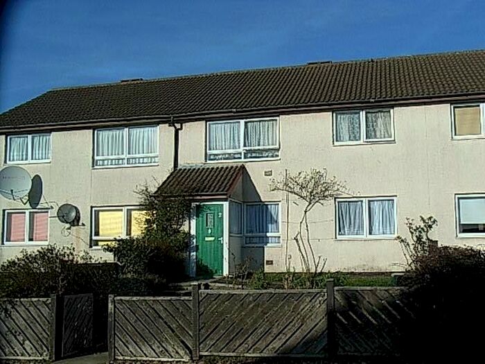 3 Bedroom Property To Rent In Loxley Close, Redditch, B98