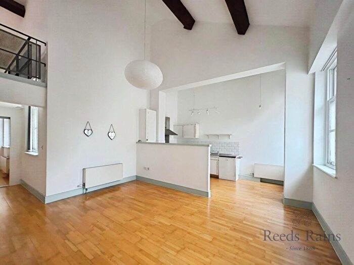 2 Bedroom Apartment To Rent In Sweeting Street, Liverpool, Merseyside, L2