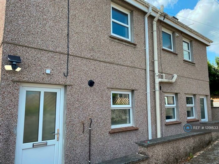 2 Bedroom Detached House To Rent In Cefn Y Bryn, Llanfairpwllgwyngyll, LL61