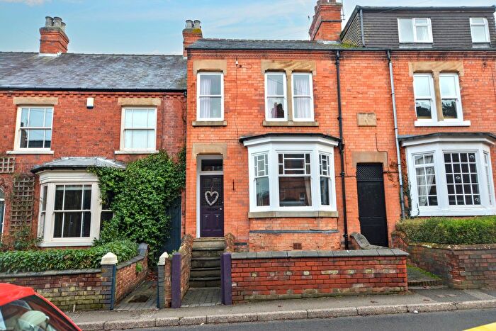 2 Bedroom Terraced House For Sale In Station Road, Southwell, NG25