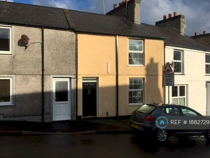 2 Bedroom Terraced House To Rent In Machine Street, Amlwch, LL68