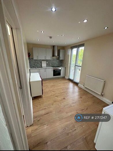 Studio To Rent In Sibthorpe Room, London, SE12