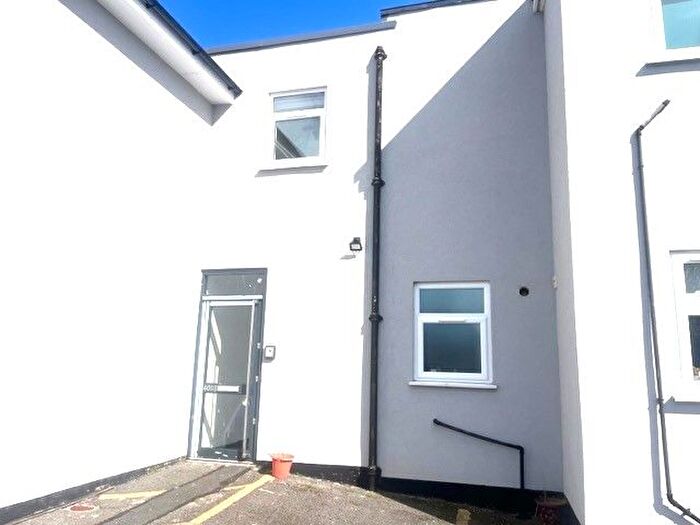 1 Bedroom Flat To Rent In Thurcaston Road, Leicester, LE4