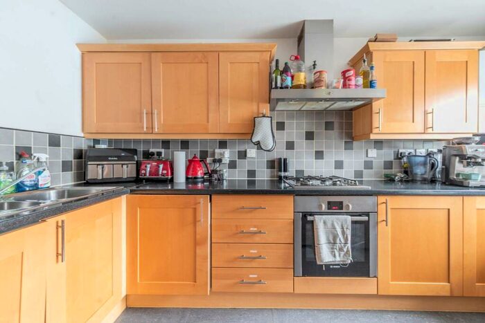 4 Bedroom Semi-Detached House To Rent In Clay Lane, , Harrow, HA3