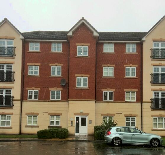 2 Bedroom Flat To Rent In Astley Brook Close, Astley Bridge, Bolton, BL1