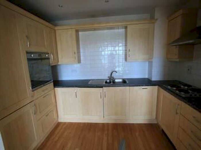 1 Bedroom Flat To Rent In London Road, Norbury, SW16