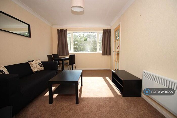 1 Bedroom Flat To Rent In West Jesmond Avenue, Newcastle Upon Tyne, NE2