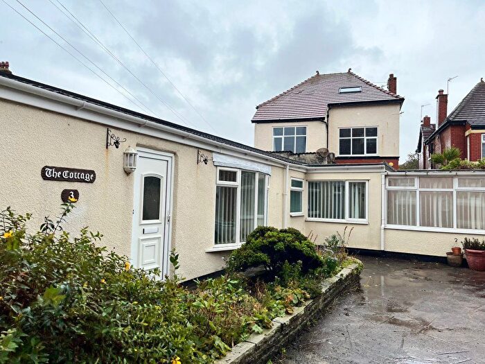 1 Bedroom Bungalow To Rent In St Thomas Road, St Annes On Sea, Lancashire, FY8