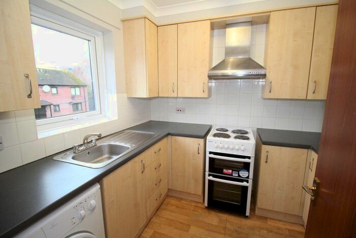 2 Bedroom Flat To Rent In Canal Court, Off Newtown Road, Carlisle, CA2
