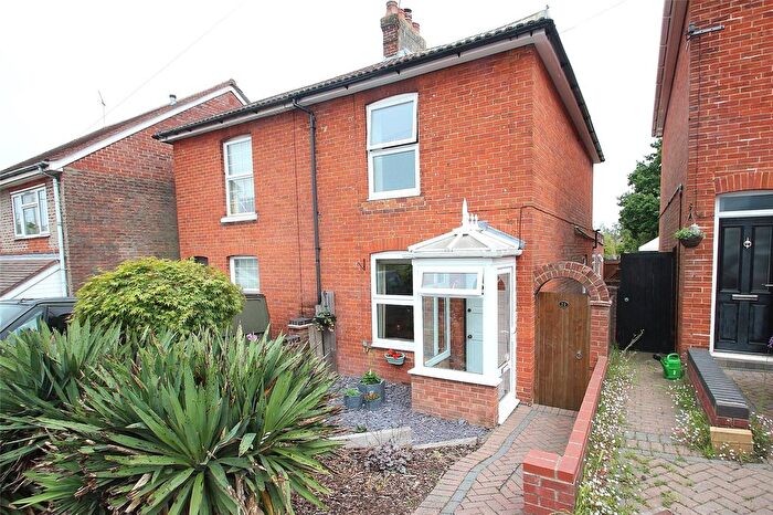 2 Bedroom Semi-Detached House For Sale In North Hill, Fareham, Hampshire, PO16