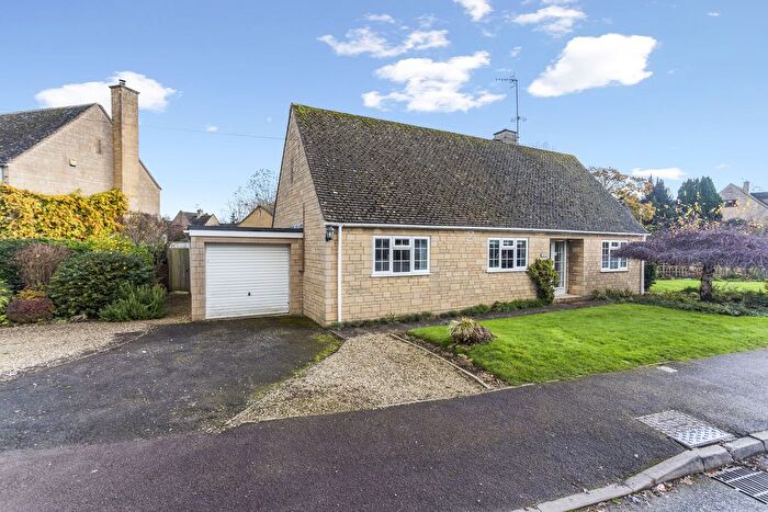 2 Bedroom Detached Bungalow For Sale In George Lane, Chipping Campden, GL55