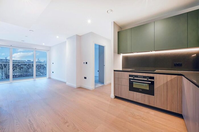 1 Bedroom Flat To Rent In Chelsea Botanica, Watermeadow Lane, London, SW6