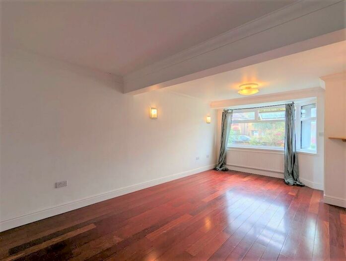 3 Bedroom Terraced House To Rent In Nightingale Road, London, N9