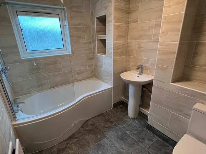 3 Bedroom End Of Terrace House To Rent In Kirkstone Place, Newton Aycliffe, DL5