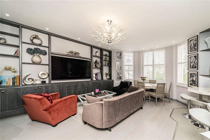 2 Bedroom Flat To Rent In Palace Gardens Terrace, Kensington, W8