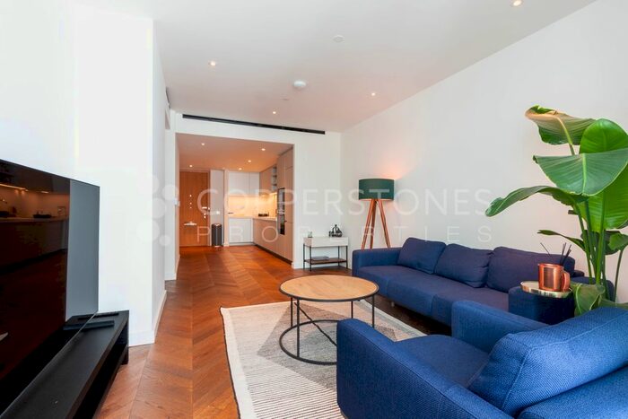 2 Bedroom Flat For Sale In Wilshire House, Prospect Way, SW11