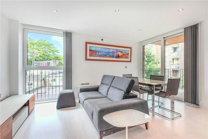 2 Bedroom Flat To Rent In Vintry Court, , Porlock Street, SE1
