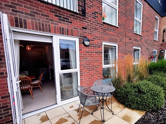 1 Bedroom Apartment For Sale In Waveney Court, Harleston, IP20