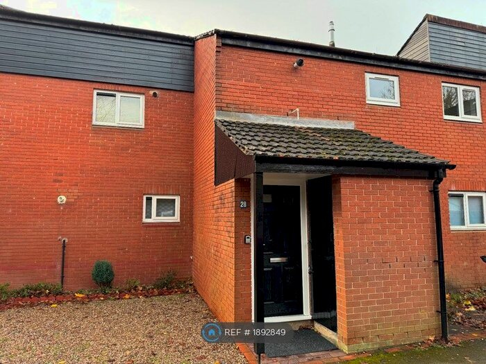 2 Bedroom Flat To Rent In Acrefield, Bamber Bridge, Preston, PR5