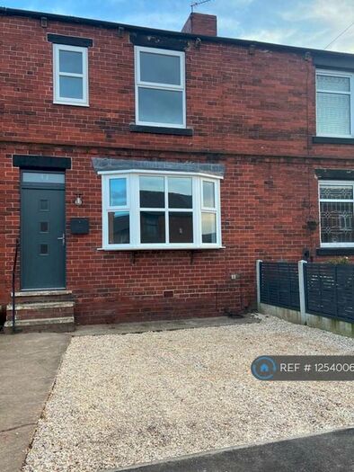 3 Bedroom Terraced House To Rent In Nicholson Avenue, Barnsley, S75